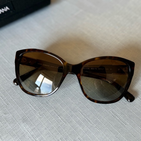 Dolce & Gabbana Tortoise Brown Sunglasses Made in Italy- Polarized - Picture 14 of 16